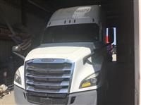 2021 Freightliner CA126