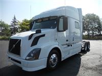 2015 Volvo VNL730