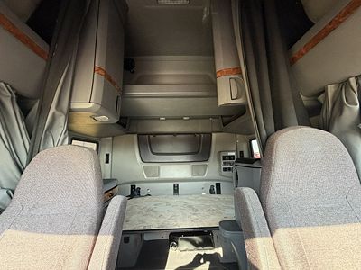 2021 International LT625