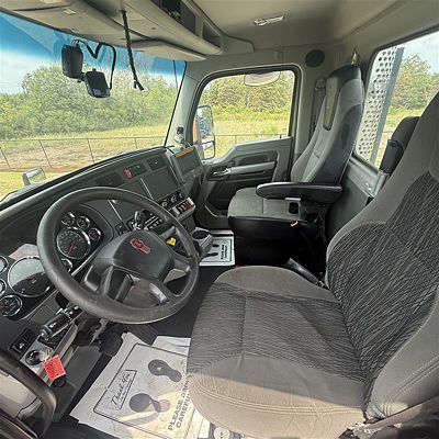 2022 Kenworth T680