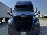 2020 Freightliner CA126