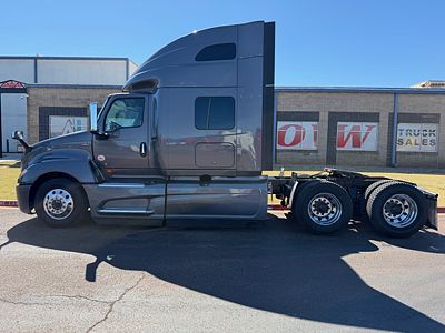 2022 International LT625