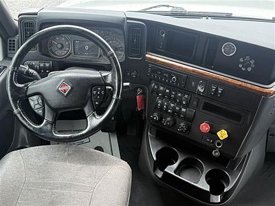 2022 International LT625