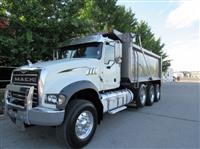 Used 2015 Mack GU713 for Sale