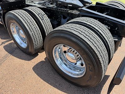 2022 International LT625