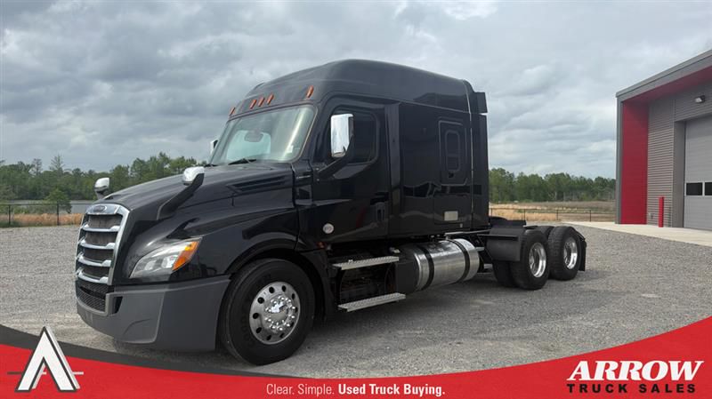 2020 Freightliner CA126