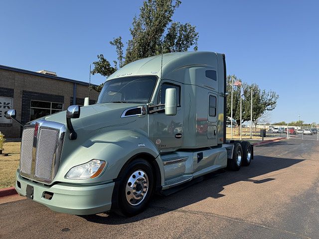 2021 Kenworth T680