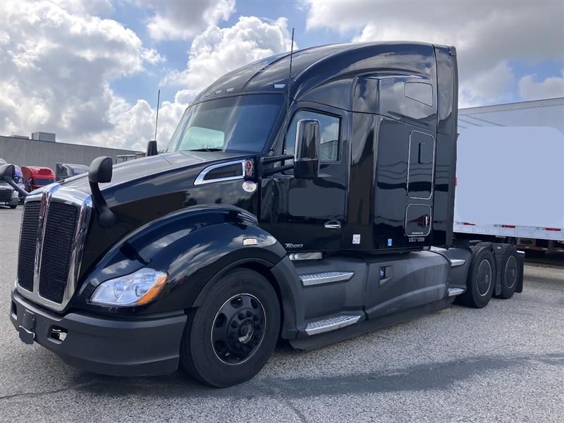 2022 Kenworth T680