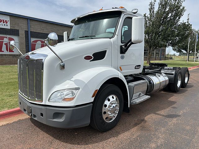 2019 Peterbilt 579