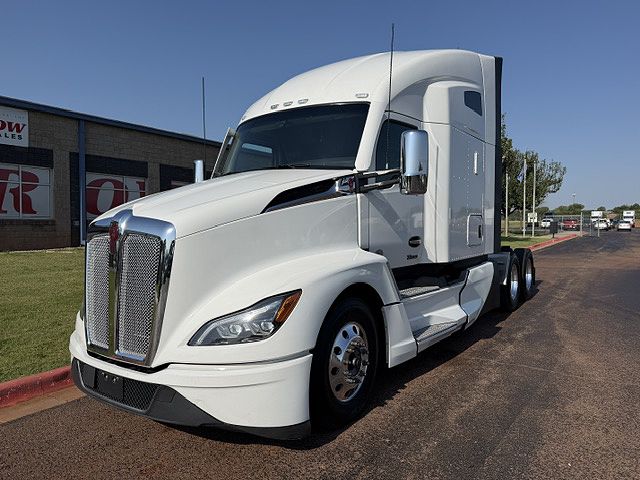 2022 Kenworth T680