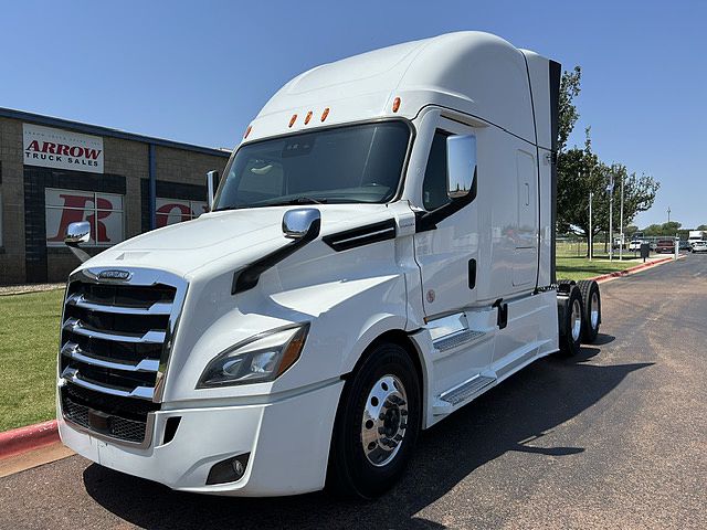 2022 Freightliner CASCADIA