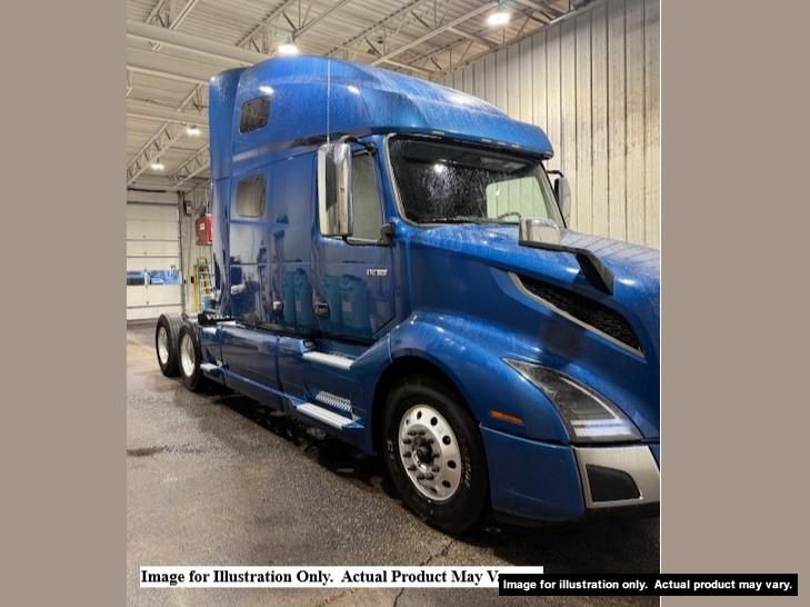 2023 Volvo VNL760