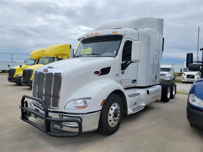 2021 Peterbilt 579