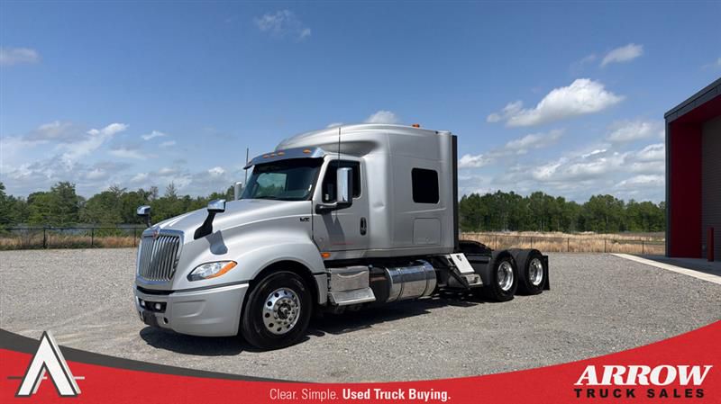 2022 International LT