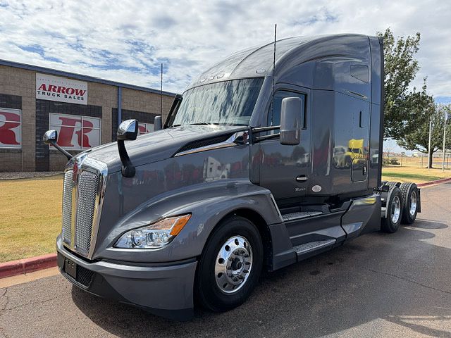 2023 Kenworth T680