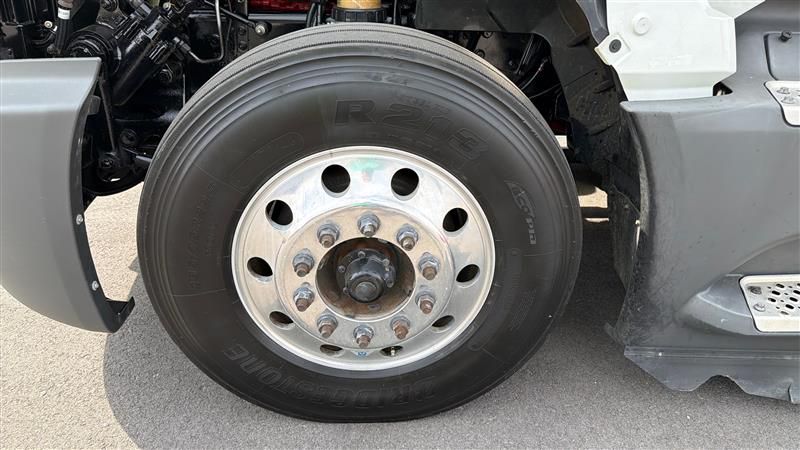 2022 International LT