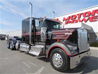 2025 Kenworth W900L