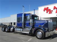 2025 Kenworth W900L