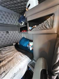 2023 Kenworth W900L 72
