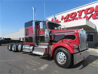 2025 Kenworth W900L