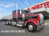 2025 Kenworth W900L