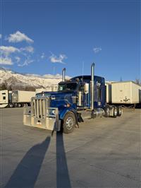 2023 Kenworth W900L 72