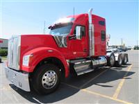 2022 Kenworth W990