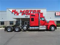 2022 Kenworth W990