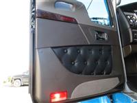 2026 Kenworth W900L 72