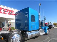 2026 Kenworth W900L 72
