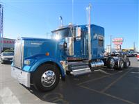 2026 Kenworth W900L 72