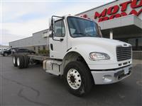 2009 Freightliner M2 106