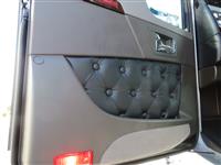 2027 Kenworth W900L 72