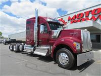 2027 Kenworth W990