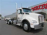 2027 Kenworth T880 Day Cab