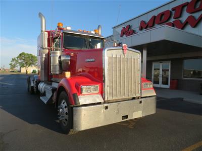 2022 Kenworth W900L