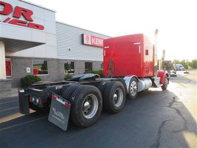 2022 Kenworth W900L
