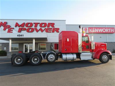 2022 Kenworth W900L
