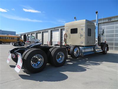2027 Kenworth W900L 72