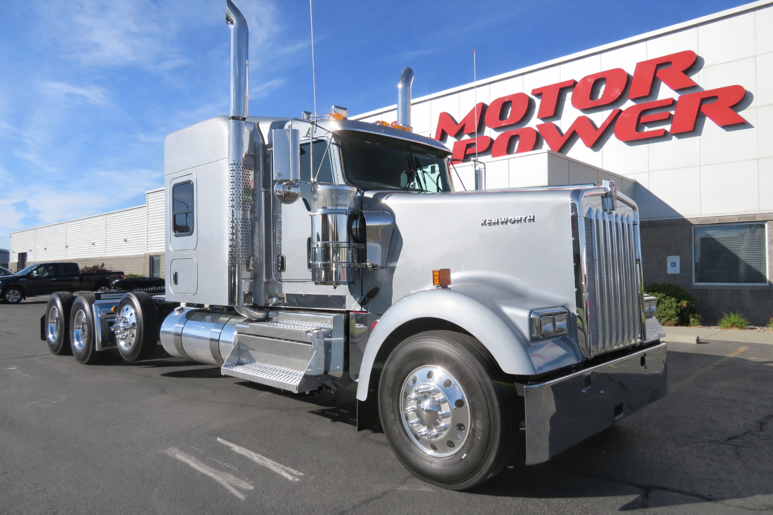2027 Kenworth W900L 72"ACF