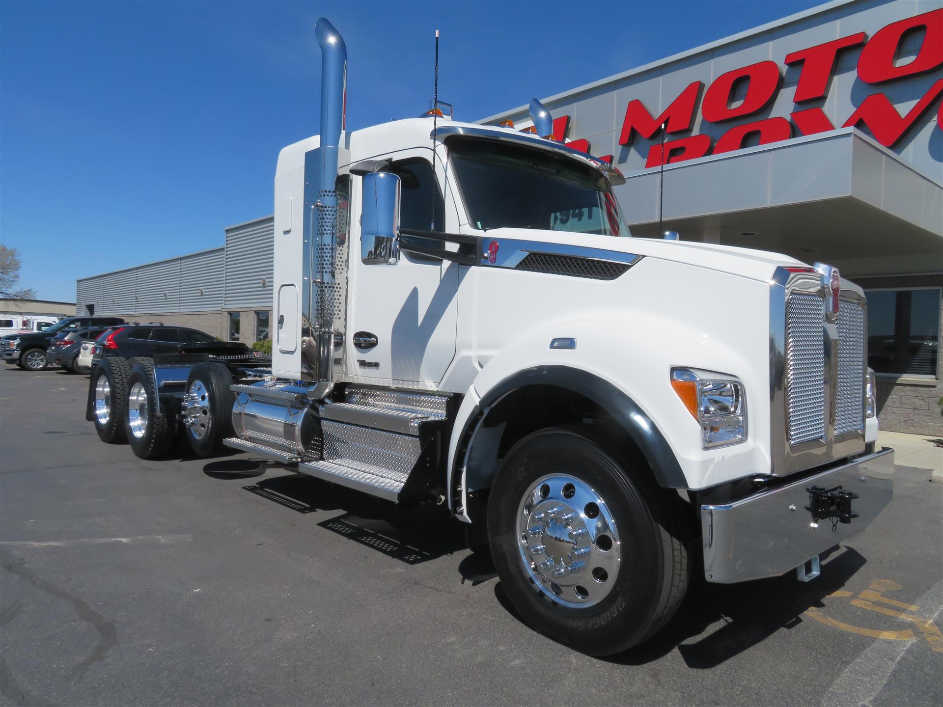 2027 Kenworth T880S  SET-FWD