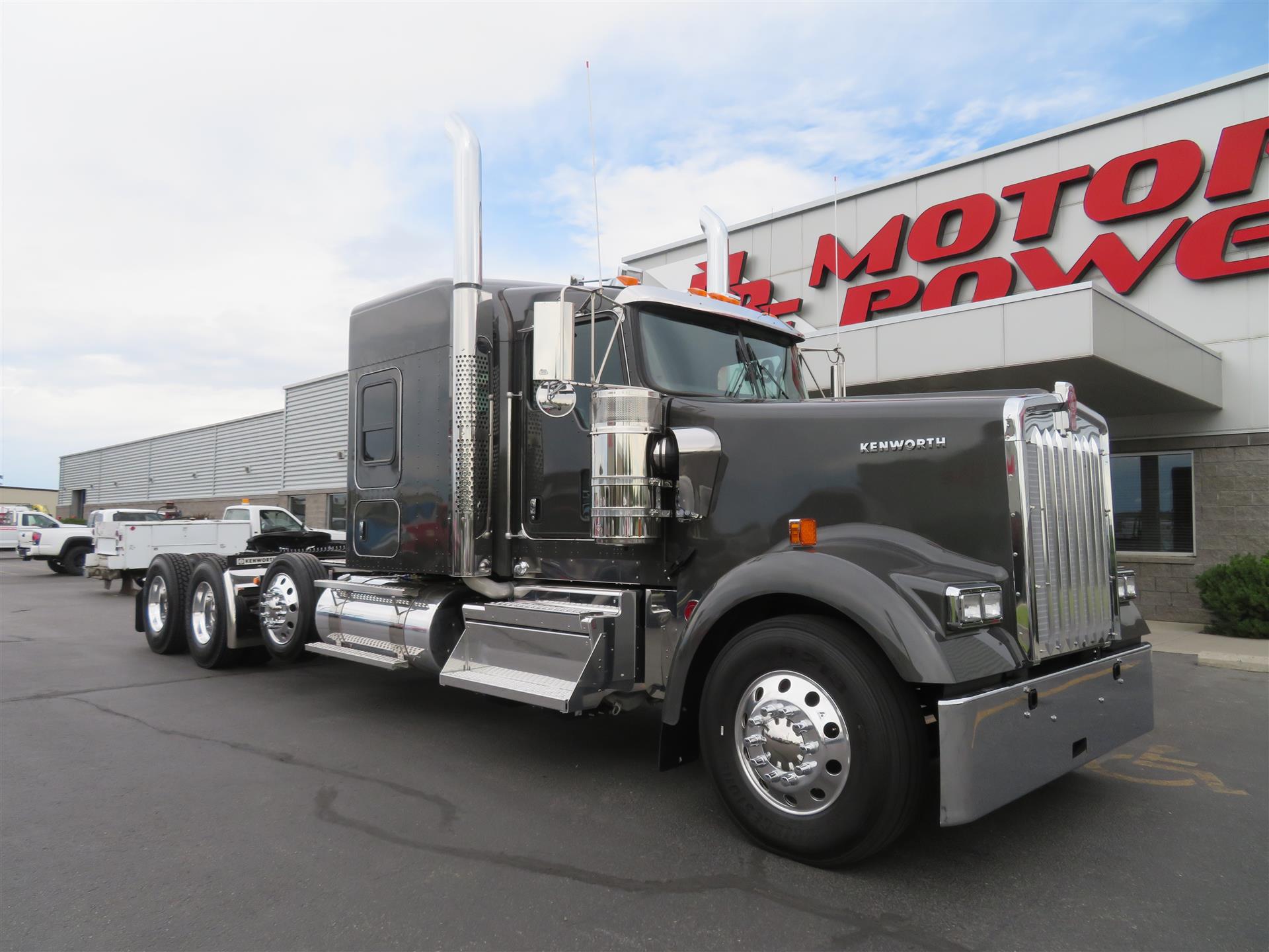 2027 Kenworth W900L 72"ACF