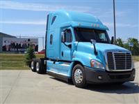 Used 2014 Freightliner CA12564SLP for Sale