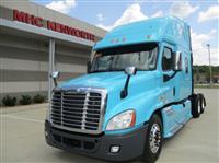 Used 2014 Freightliner CA12564SLP for Sale