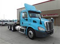 Used 2013 Freightliner CA11364DC for Sale