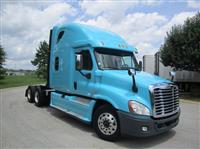 Used 2014 Freightliner CA12564SLP for Sale