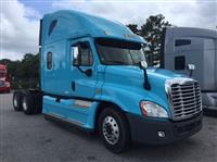 Used 2014 Freightliner CA12564SLP for Sale