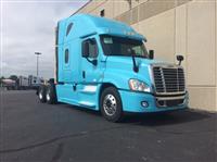 Used 2014 Freightliner CA12564SLP for Sale