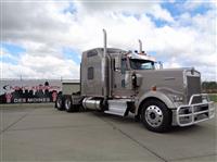 Used 2007 Kenworth W900L for Sale