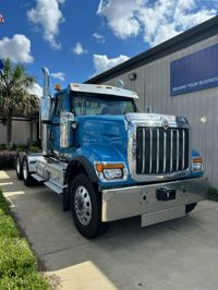 2025 International HX520